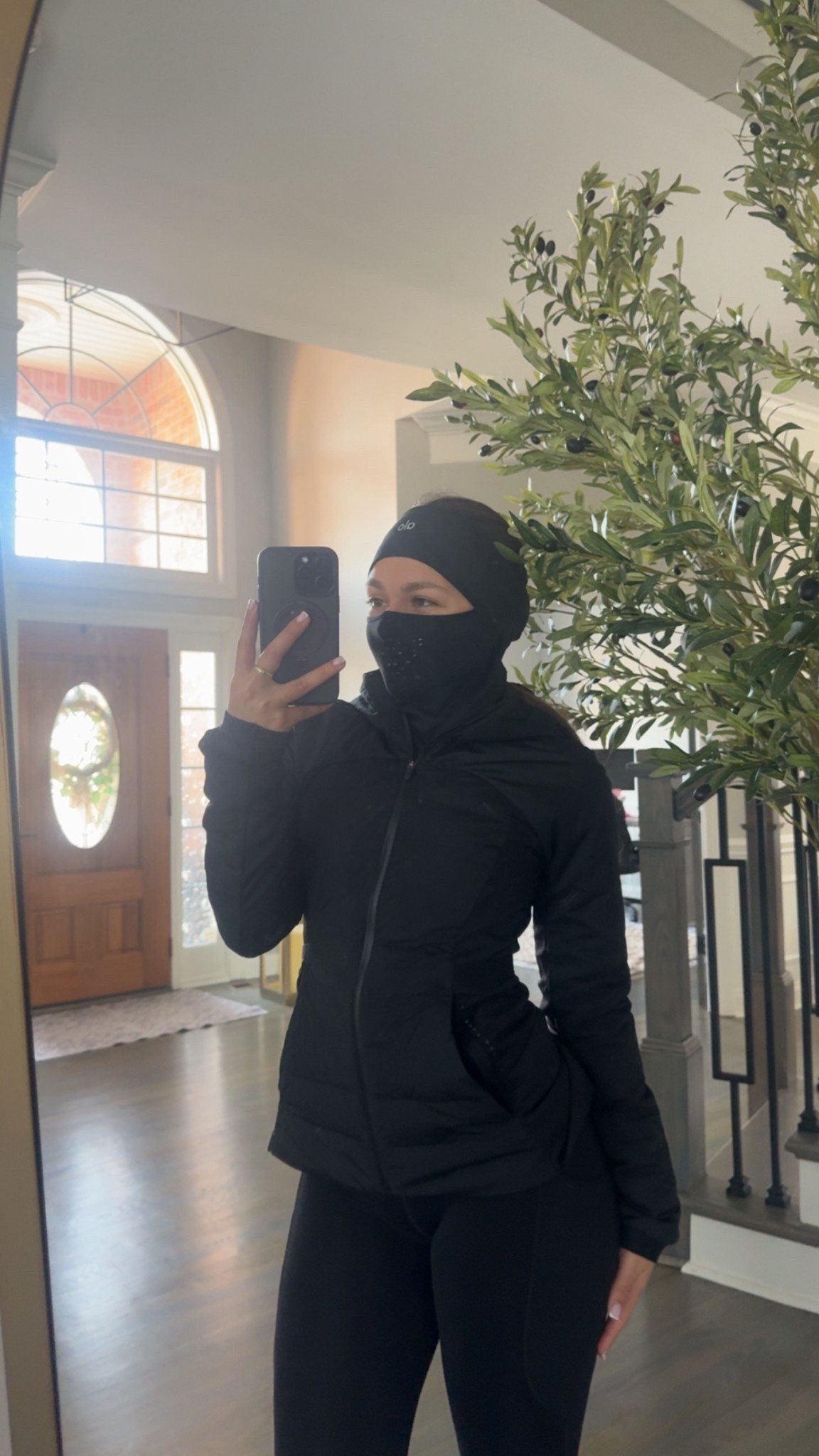 Time for a colllldddd run 🥶 

#LTKdayinmylife #LTKActive #LTKfitnessgoals