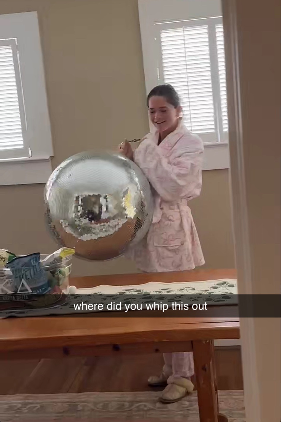 😀😀 This is my Favorite pajama set !! Bad photo but i wanted to link my robe and pjs and slippers for yall because these are the comfiest pjs ever 🩷🩷


#loungewear #chicpajamas #loveshackfancy #party #preppy #love #floral #party #college #pajamas #pjsunder100 

#LTKStyleTip #LTKFallSale #LTKFindsUnder100