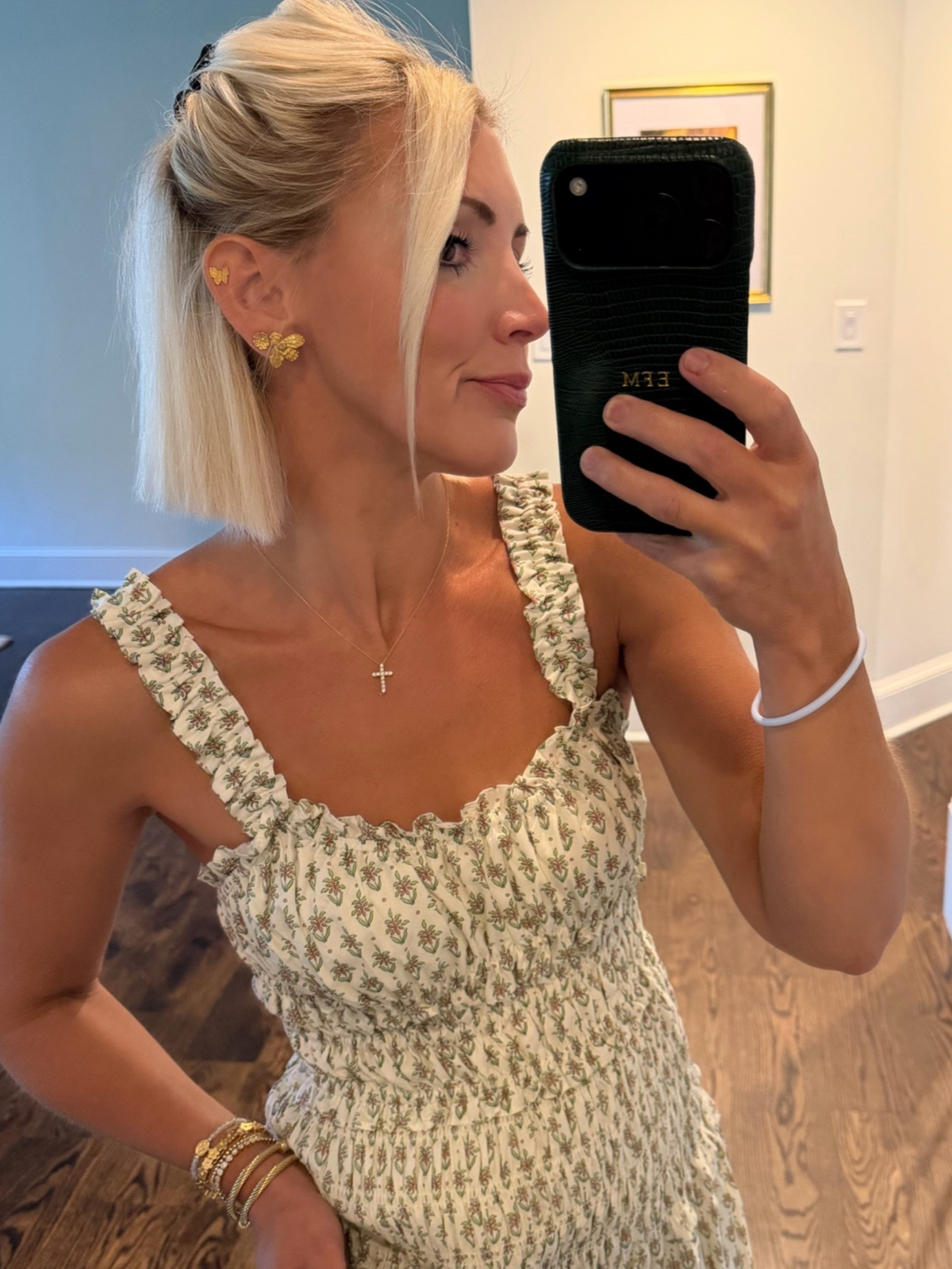 Most complemented earring stack 🐝🦋

#LTKmomlife #LTKootd #LTKPetite