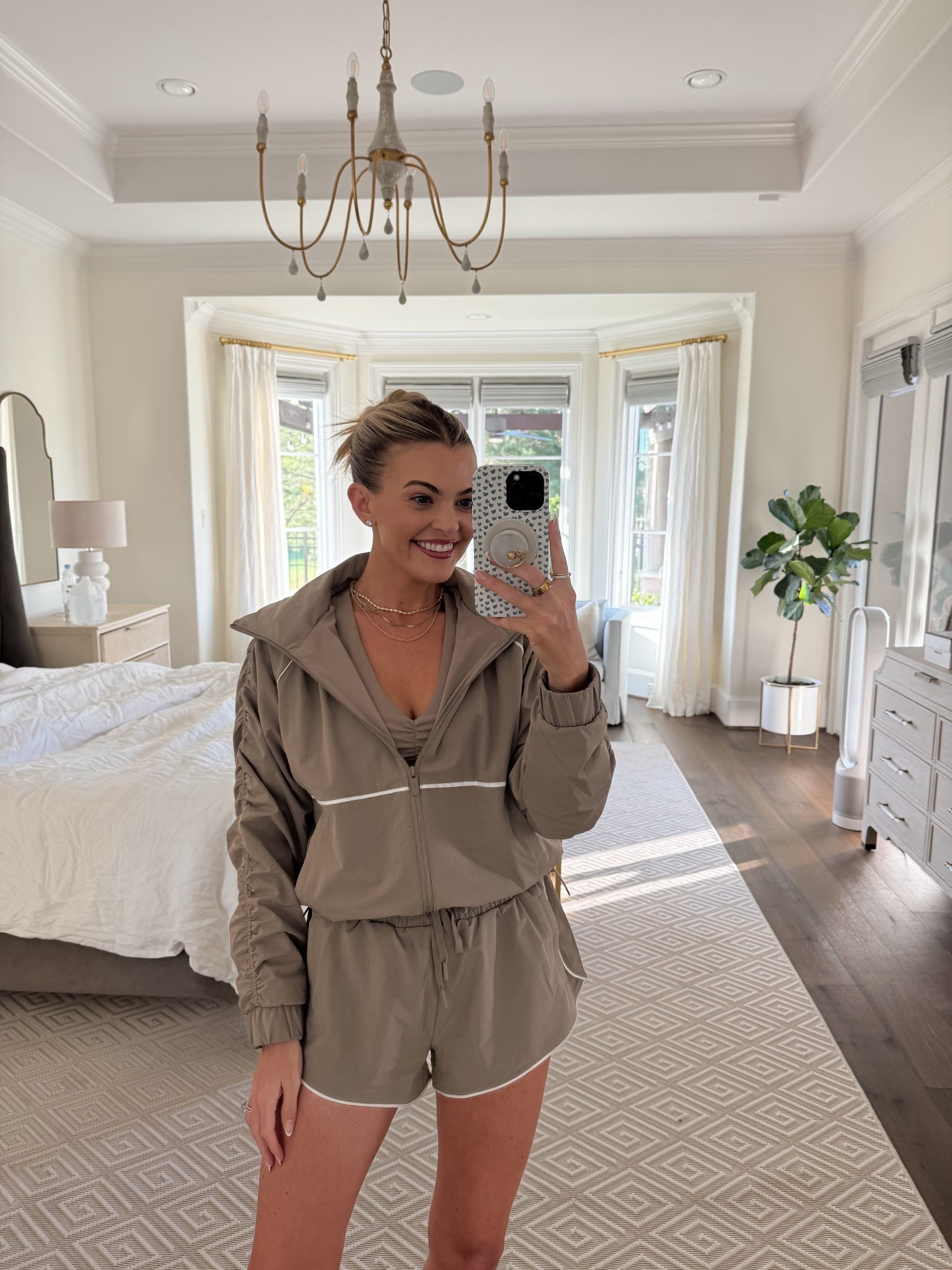 casual ootd (wearing XS in jacket, XS 2.5” inseam in shorts, and size small in bra)

electric picks code: JESS20

#LTKootd #LTKActive