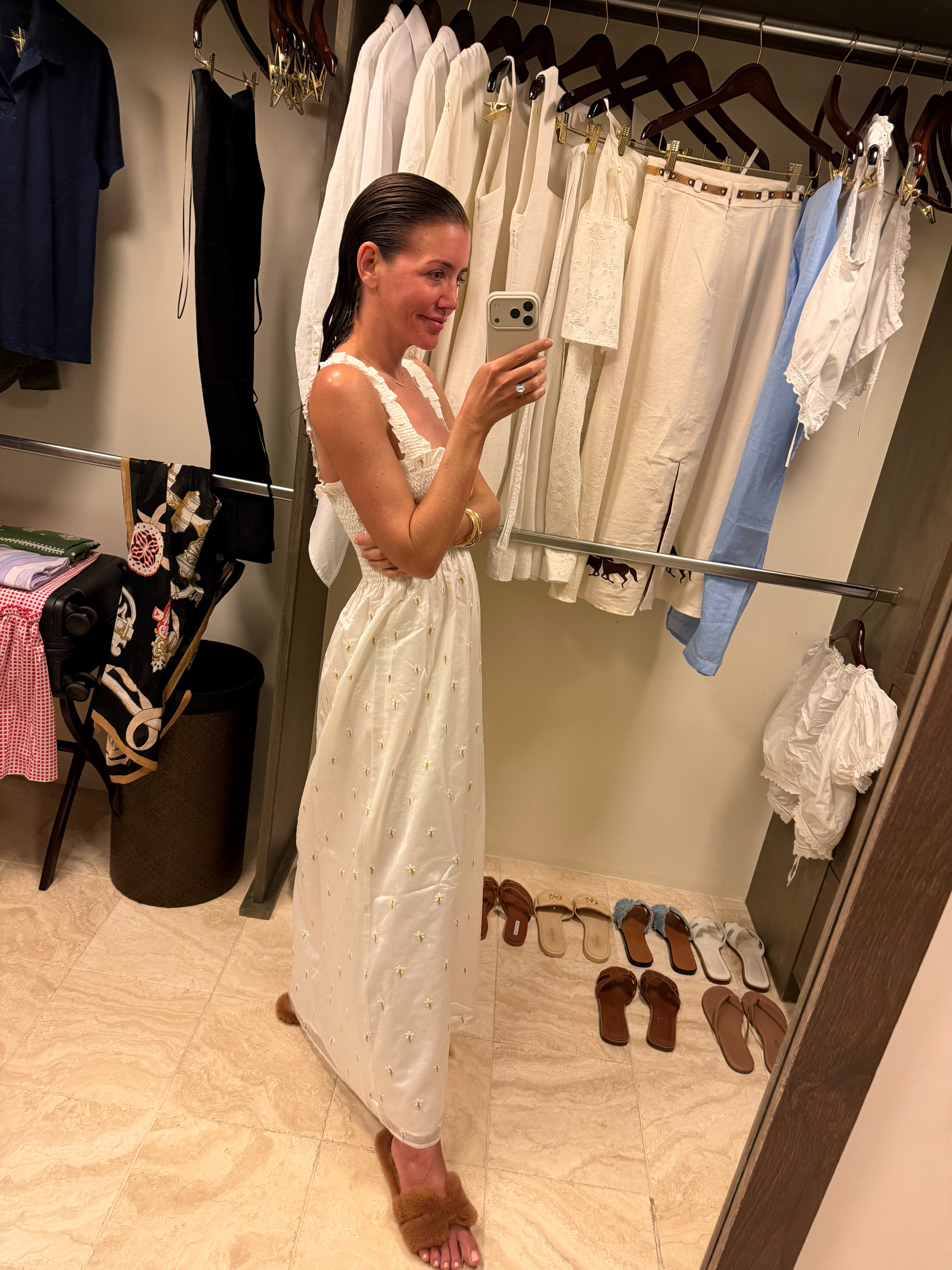 hill house dress // hermes sandals, similar here 

 