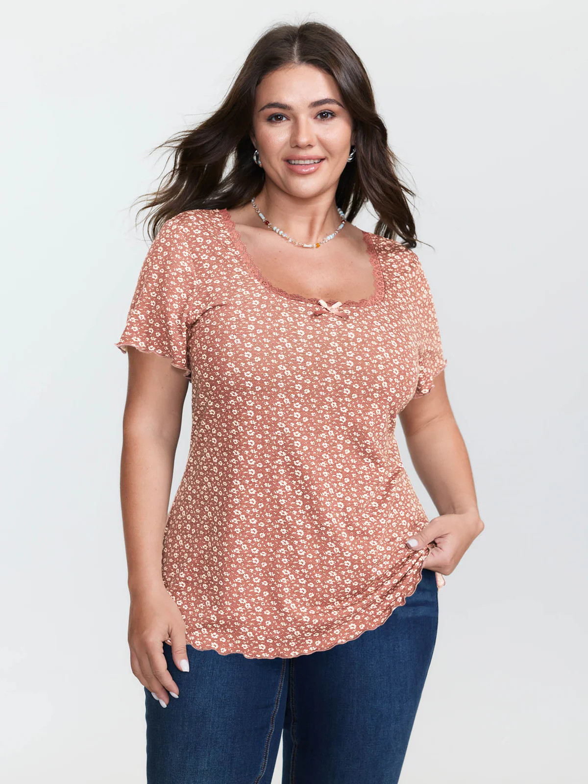 Floral Print Lace Neckline T-Shirt | Bloomchic