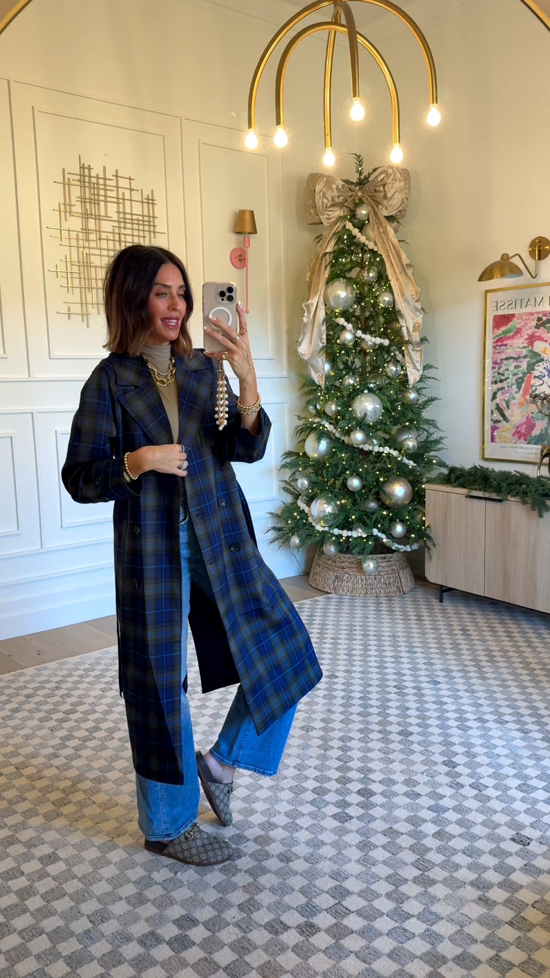 Anthropologie 30% off code - MOLLYANN30

Vests - size S
Skirt - size S
Pants - size S
Trench coat - size XS

Use my early access code MOLLYANN30 for 30% off Anthropologie + Spend $200 Now, Get $50 Later for Holiday Gifting, 12/11 - 12/25 

#LTKFindsUnder100 #LTKSaleAlert #LTKSeasonal