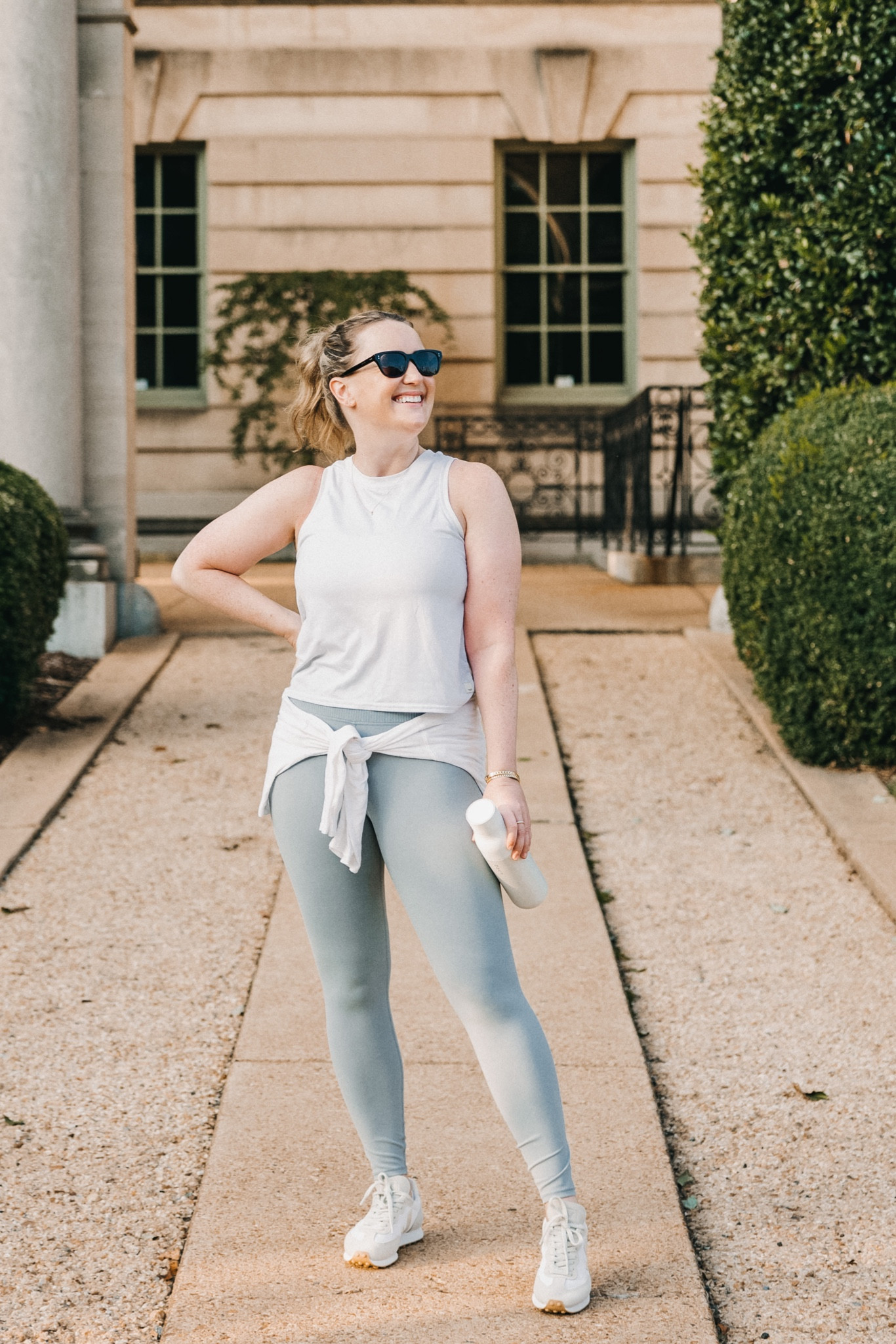 Fall Athleisure from
Vuori
Ribbed leggings for workouts (M)
Off duty style
Fall outfit
Workout tank (M)
Workout top
Workout long sleeve top (M)
Cute leggings 

#LTKfit #LTKSeasonal