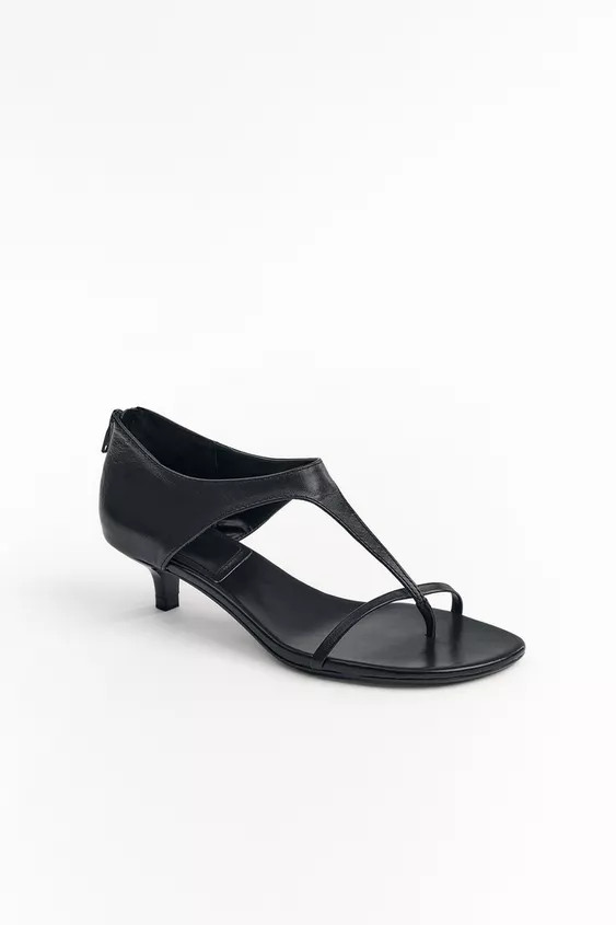 LEATHER KITTEN HEEL SANDALS | Zara US