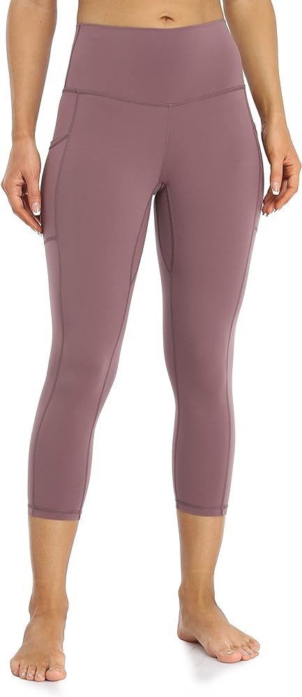 Colorfulkoala Women's High Waisted Yoga Capris 21" Inseam Leggings with Pockets | Amazon (US)
