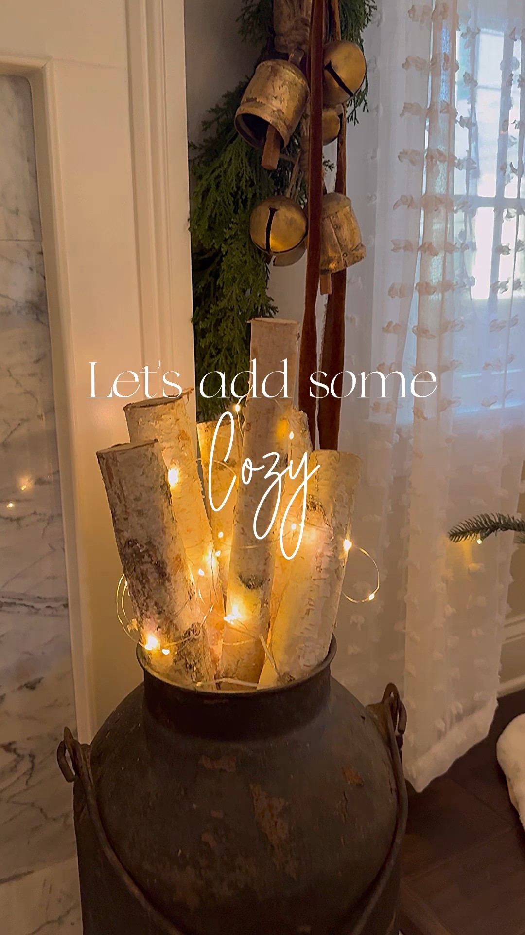 My vintage can with logs was a huge cozy hit last Christmas. I will be recreating again♥️

My can is vintage so I’m unable to link it. I have found several similar options.

Vintage cans, logs, twinkling lights, gold bells



#LTKHoliday #LTKHome #LTKSeasonal