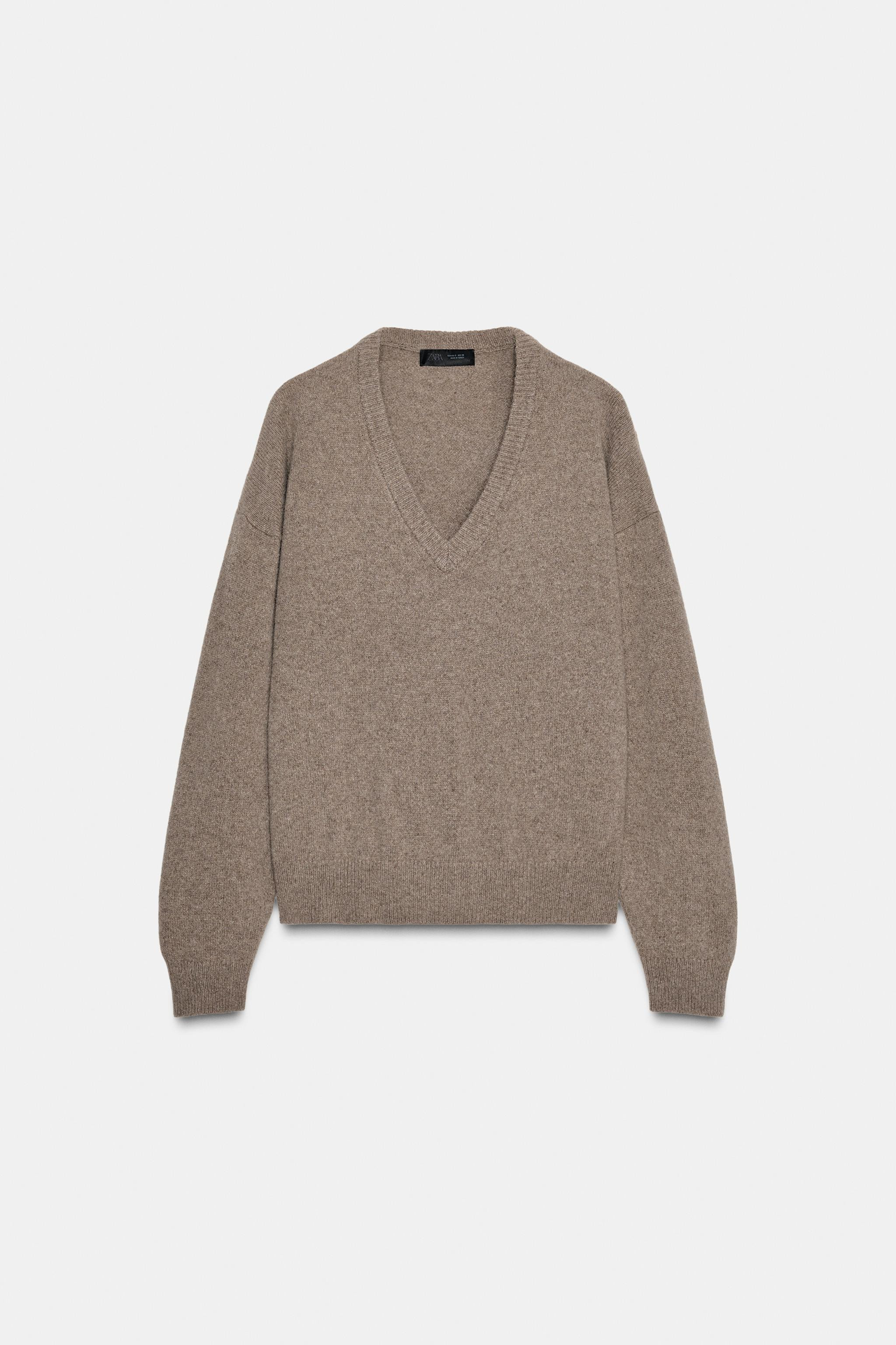 CASHMERE AND WOOL V-NECK JUMPER | Zara US