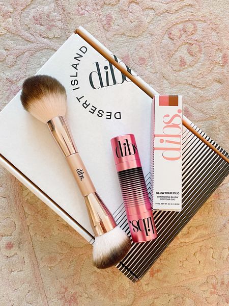New beauty 🤍 Dibs Glowtour in Starlit and the Duo Face brush!

#LTKU #LTKbeauty #LTKworkwear
