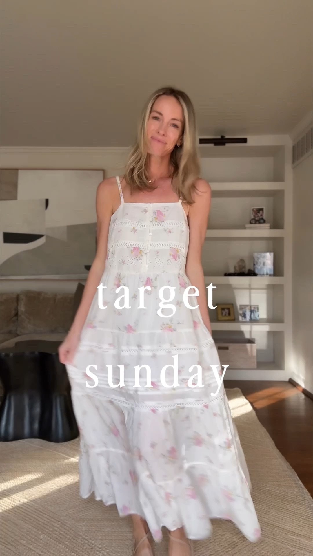 OMG the spring looks are 🩷 the prints and knits and shapes are all SO good. Love the feminine floral designs and color pallete. Adorable! Size smalls and 2 jeans! 