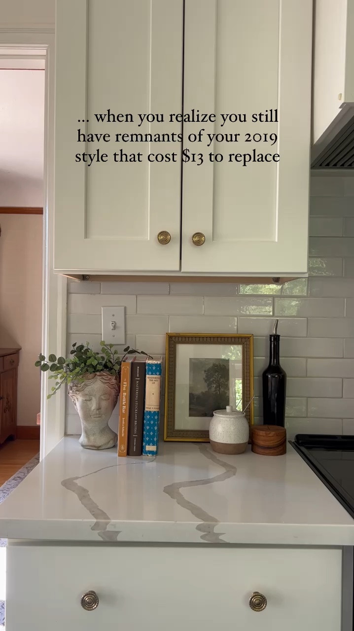 I bought some “organic earthy modern” Target decor a few years ago that was no longer serving me. One by one replacing these little things feels good! And now I have another pop of blue and white in my also 2019 simple kitchen! It helps!
Found this charming little ceramic sugar bowl that I put xylitol in and keep handy for my protein shakes. Recommend for some extra charm!

#LTKHome