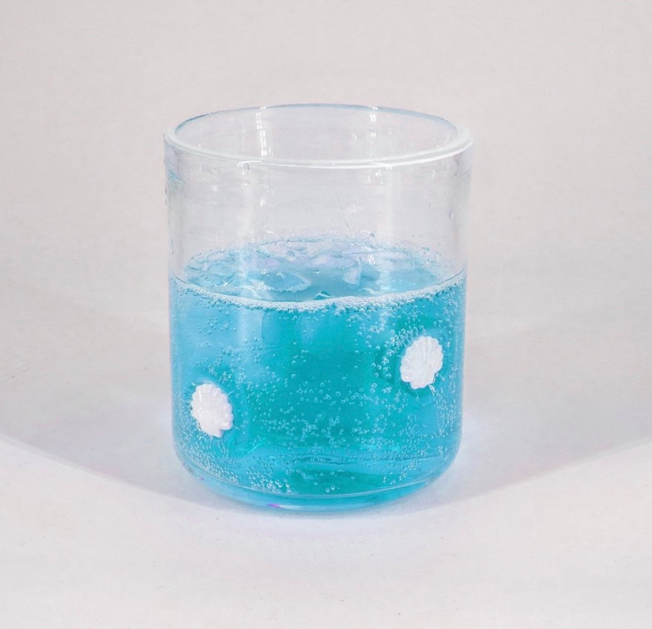 alllllll the glasses. take me to shellebrate with this one!