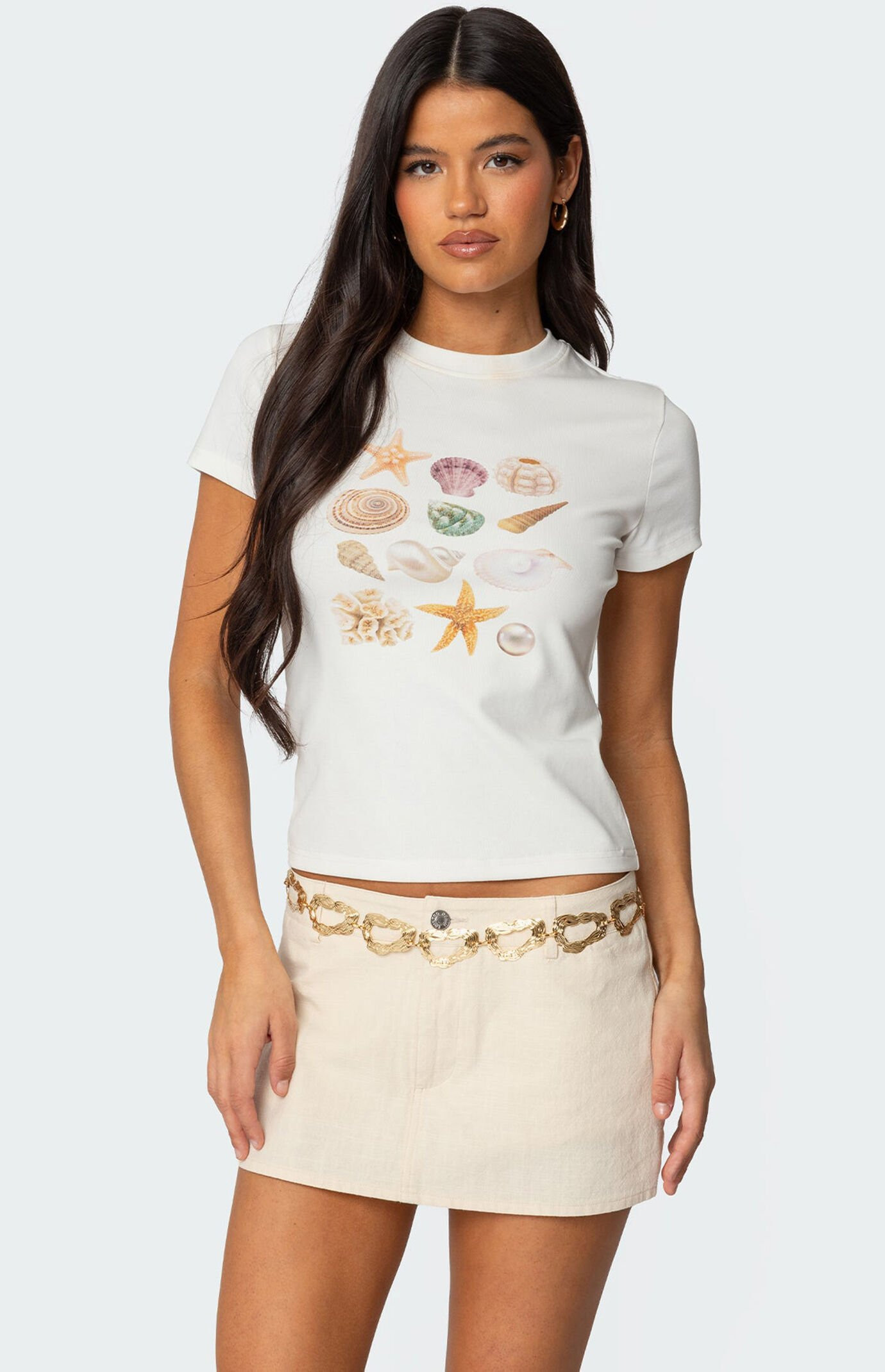 Edikted Women's Seashells Graphic T-Shirt in White - Size XS | PacSun