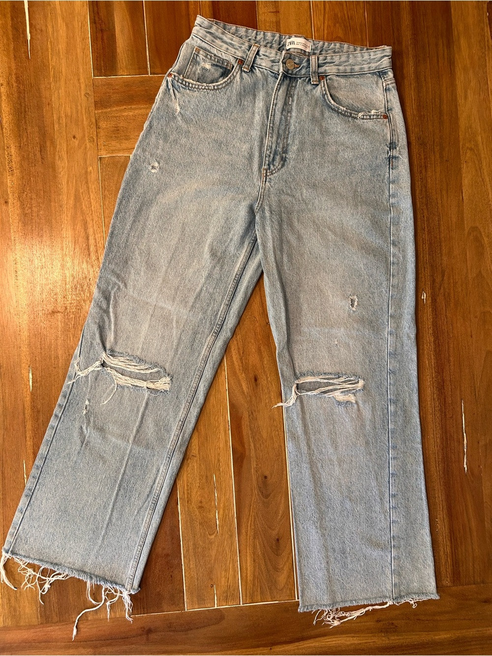 Light Wash Distressed  ZARA Women\u2019s Jeans. 10 | Poshmark