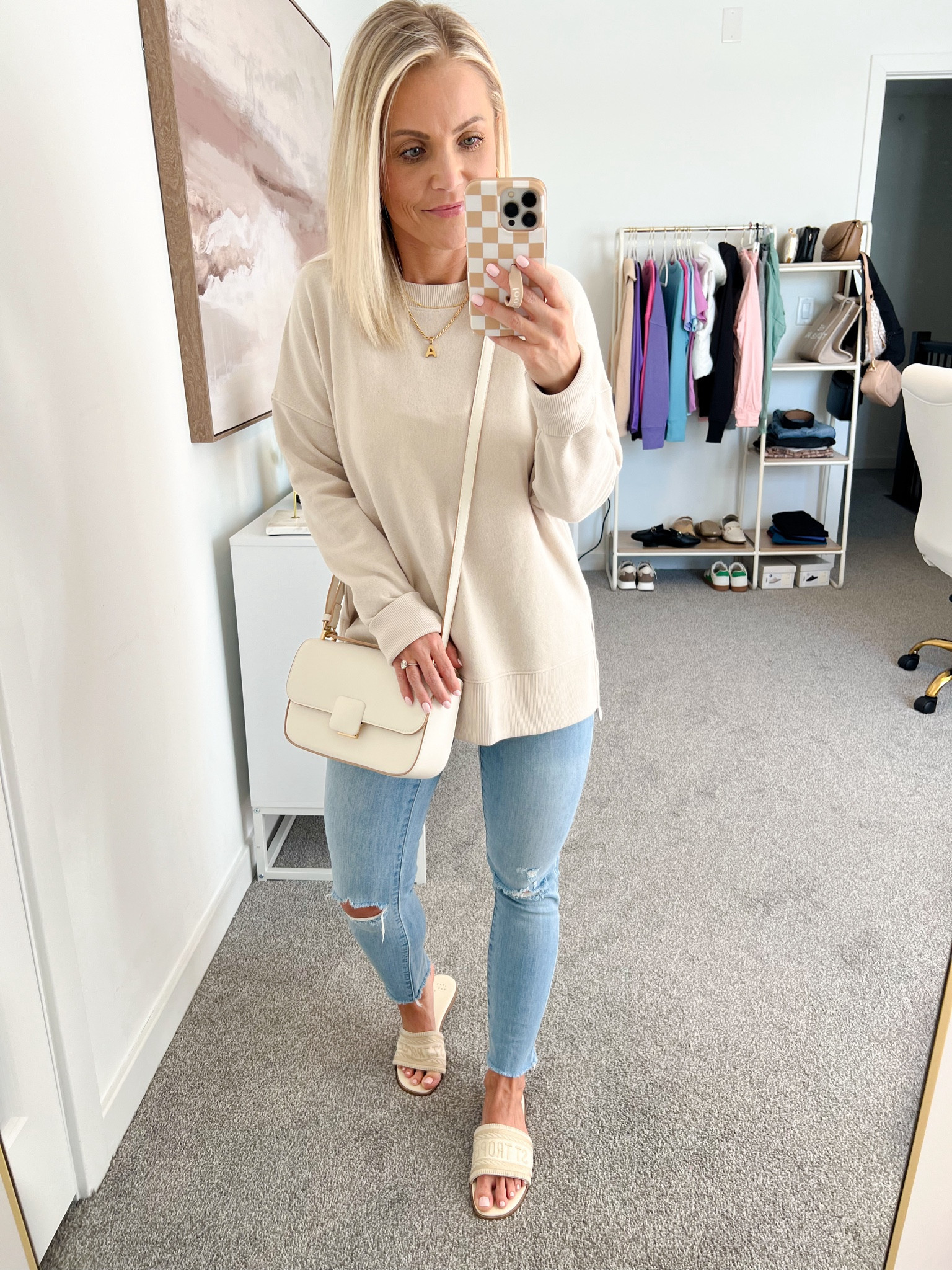 Walmart $10 Sweatshirt🤍

Walmart outfit idea, spring outfit, Walmart style, Walmart fashion, Walmart fashion finds, target fashion finds, target style

#LTKstyletip #LTKfindsunder50 #LTKmidsize