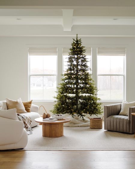 Holiday is coming, Christmas decor, holiday decor, Christmas tree, faux tree, modern living room, festive

#LTKhome #LTKSeasonal #LTKHoliday