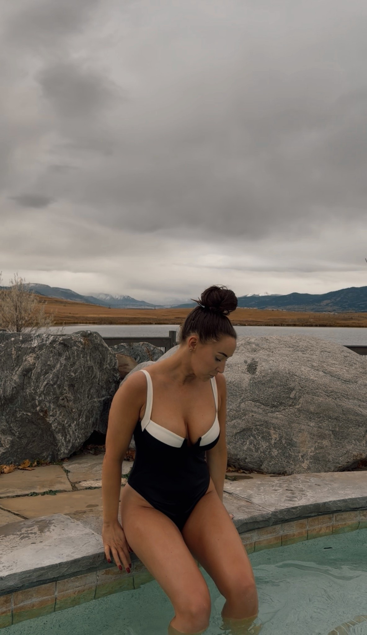 one piece swimsuit from Monday Swim 🏔️

Size: V



#LTKSwim #LTKootd #LTKSeasonal