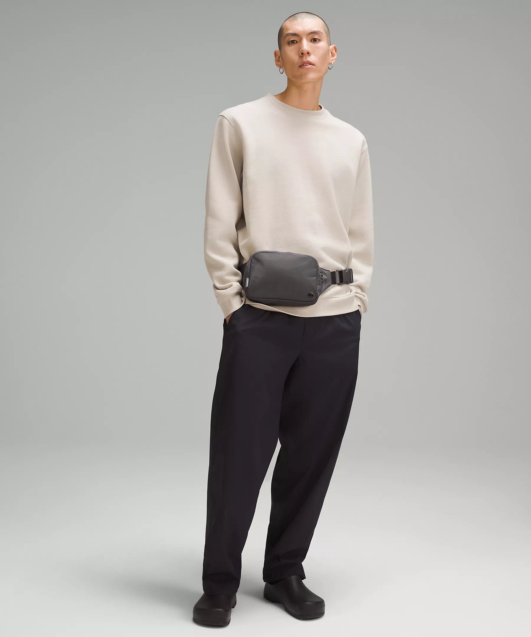 Everywhere Belt Bag Large 2L | Unisex Bags,Purses,Wallets | lululemon | Lululemon (US)