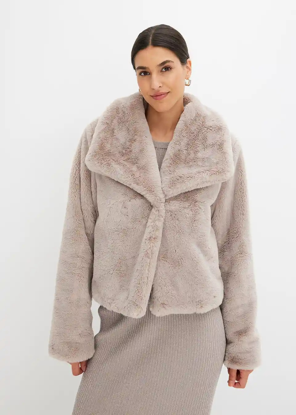 Fellimitat-Jacke | Bonprix DE