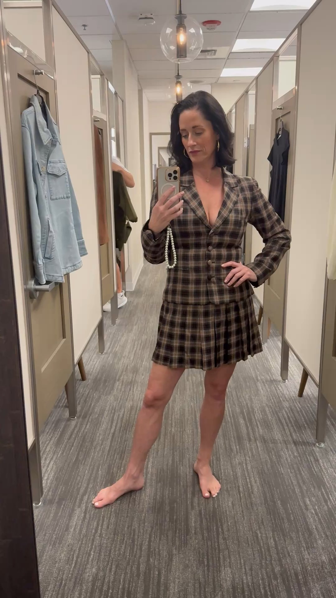 The cutest little WAYF skirt suit is absolutely giving me Cher Horowitz vibes from one of my favorite 90’s movies, Clueless! So cute if you pair it together or wear separately! I 100% reccomend and it is still available for the Nordstrom Sale! 

#LTKFindsUnder100 #LTKWorkwear #LTKStyleTip