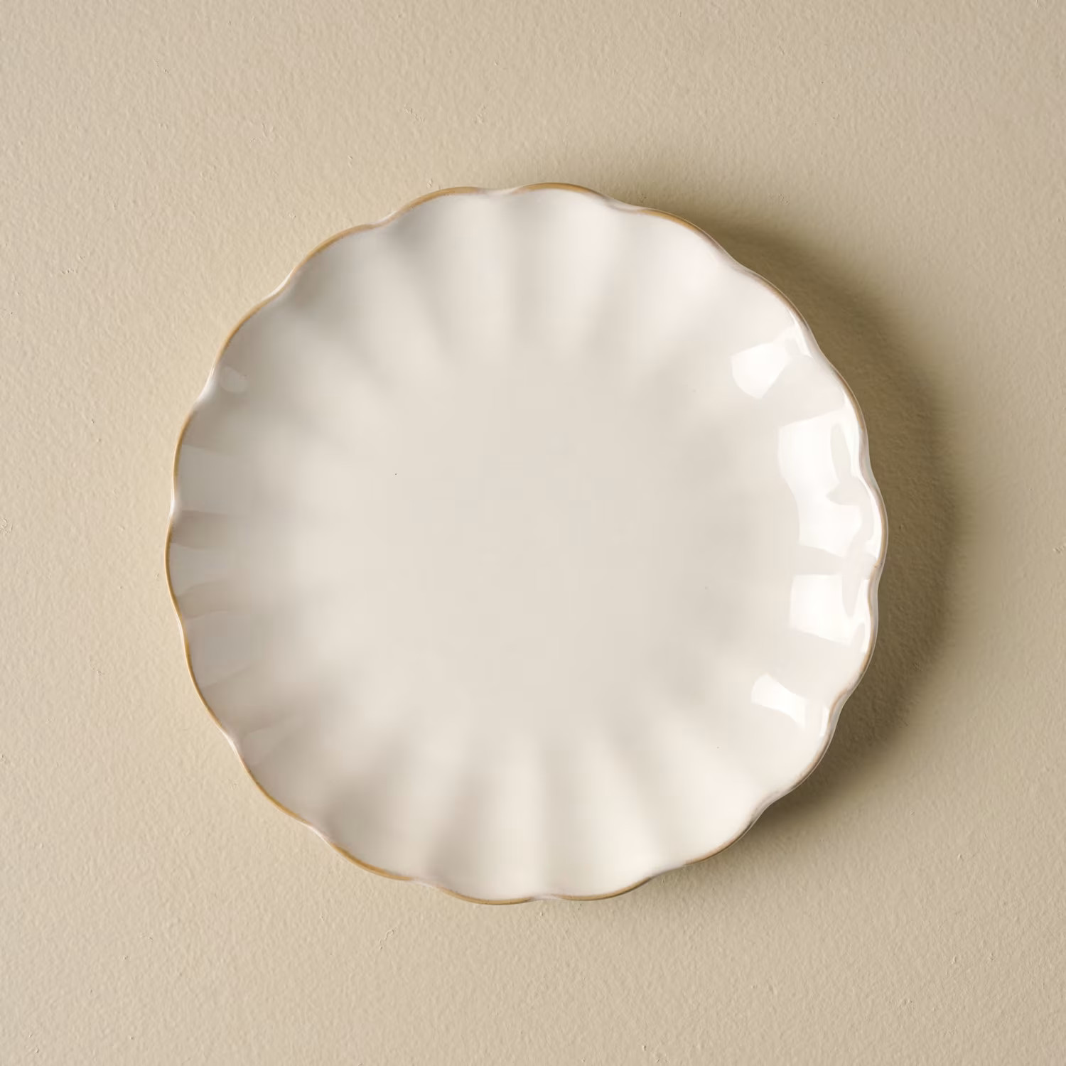 Grey Scalloped Plate | Magnolia