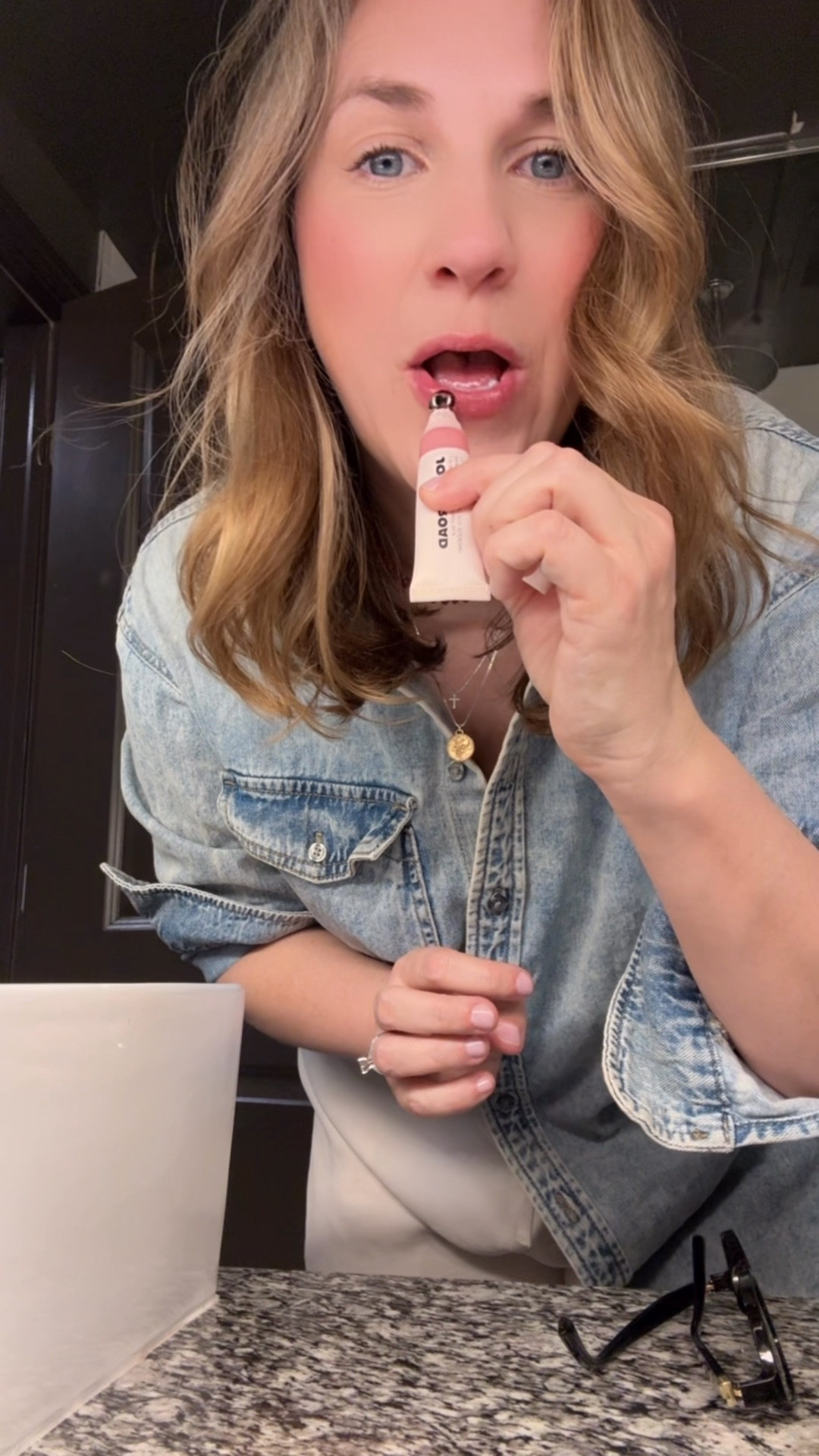 Lip Gloss/Blush - Jones Road - Petal
Shirt- old from Target but linking this years 
Pants- Aritiza- tts 
Bag- Clare V 
Makeup - Merit 
Necklace - Madewell 
Shoes - Freda A
Salvador 

#LTKgrwm #LTKstorytime #LTKootd