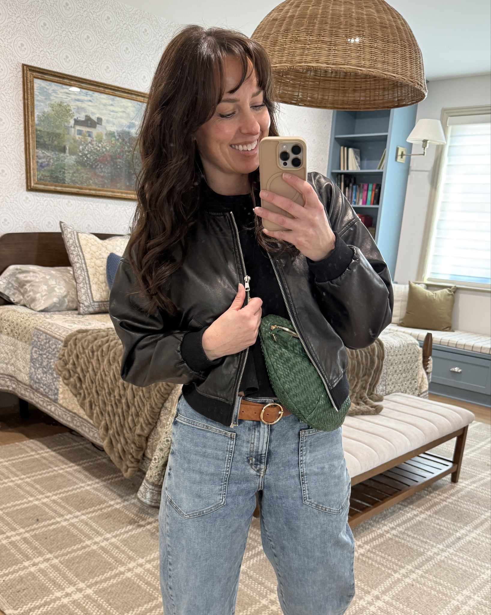 Day date with my Valentine. 💕 My favorite jeans are 20% off right now! @Ruti 