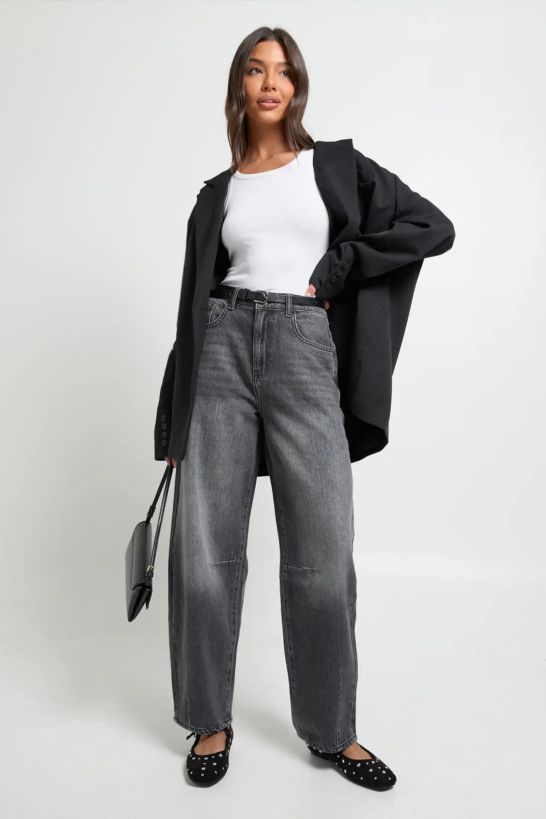 Washed Black Mid Waist Barrel Fit Jean | Boohoo | Boohoo.com (UK & IE)