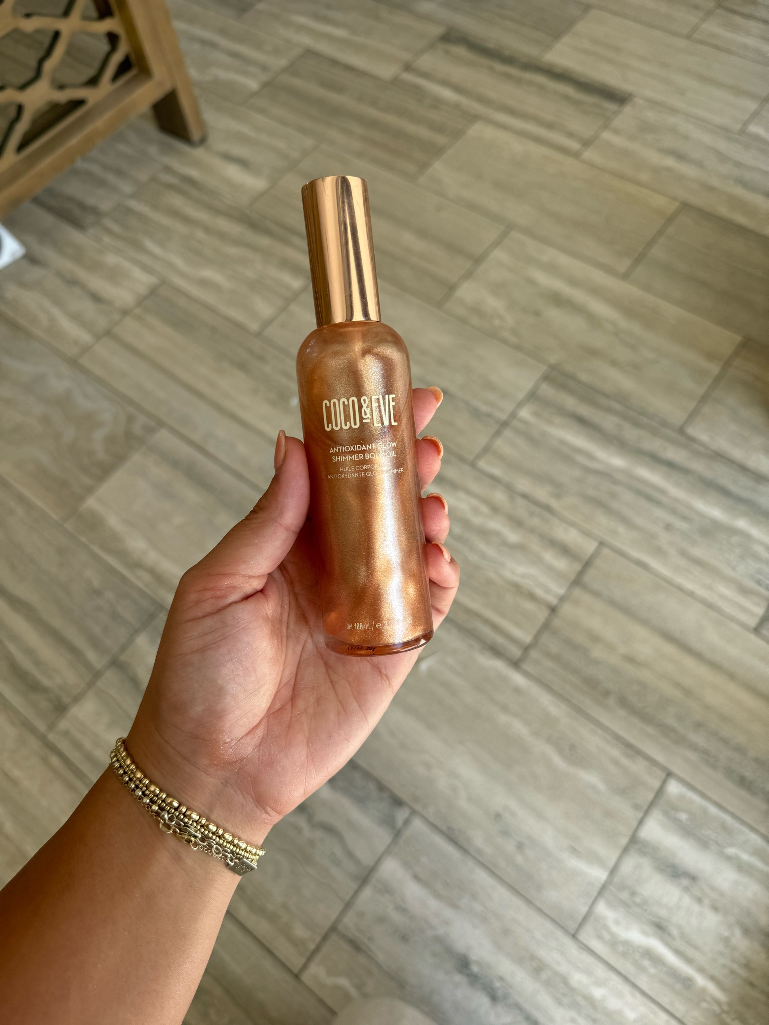 Love this hydrating, shimmery body glow. 

#LTKTravel #LTKBeauty #LTKStyleTip