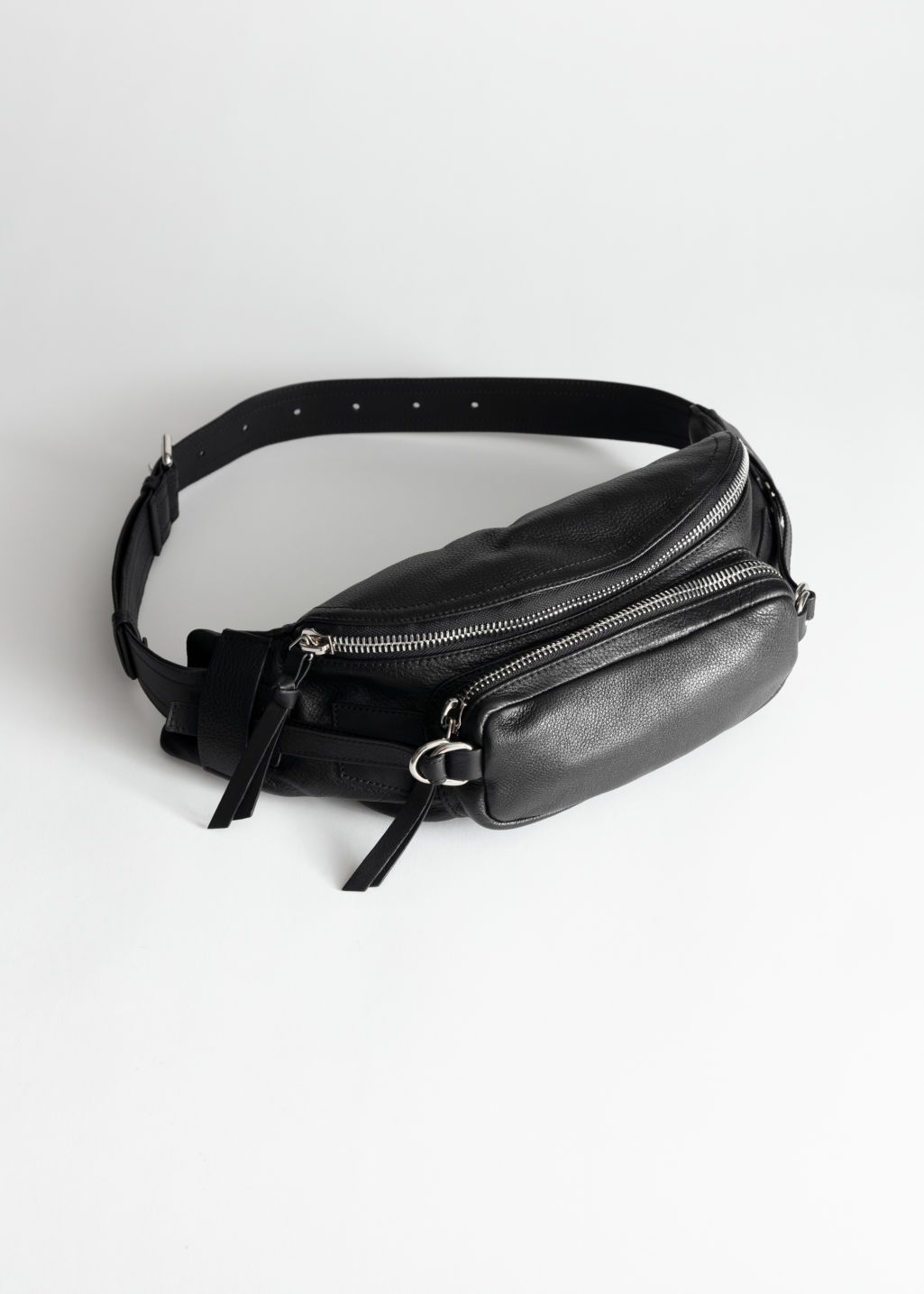 Grainy Leather Beltbag | & Other Stories (EU + UK)