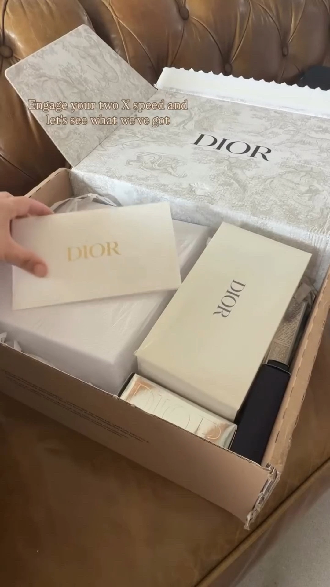 I’m #unboxing my @diorbeauty haul which includes a birthday gift for being a @dior privé member.

#diorbeautylovers #Dior #beautyhaul #ugccreator

#LTKvlog #LTKBeauty #LTKselfcare