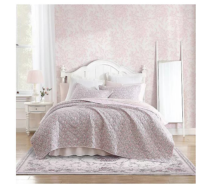 Laura Ashley Loveston Pink King Quilt-Sham Set | QVC