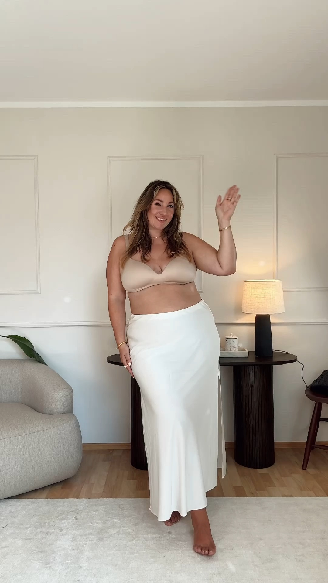 5 ways to style a satin slip skirt - Plus Size Edition 

#LTKplussize #LTKcurves #LTKstyletip