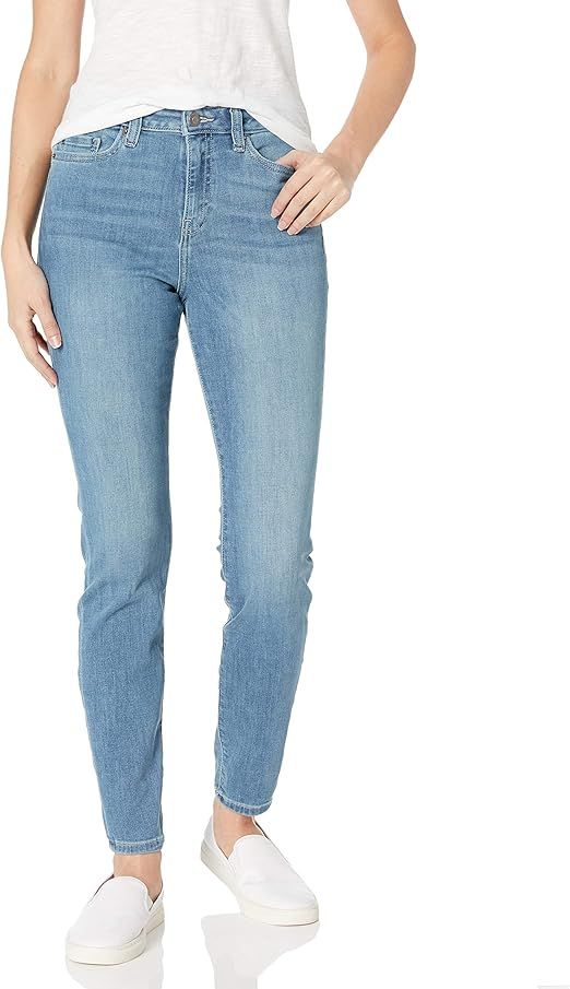 Amazon.com: Amazon Essentials Women's High-Rise Skinny Jean, Light Wash, 6 : Clothing, Shoes & Je... | Amazon (US)