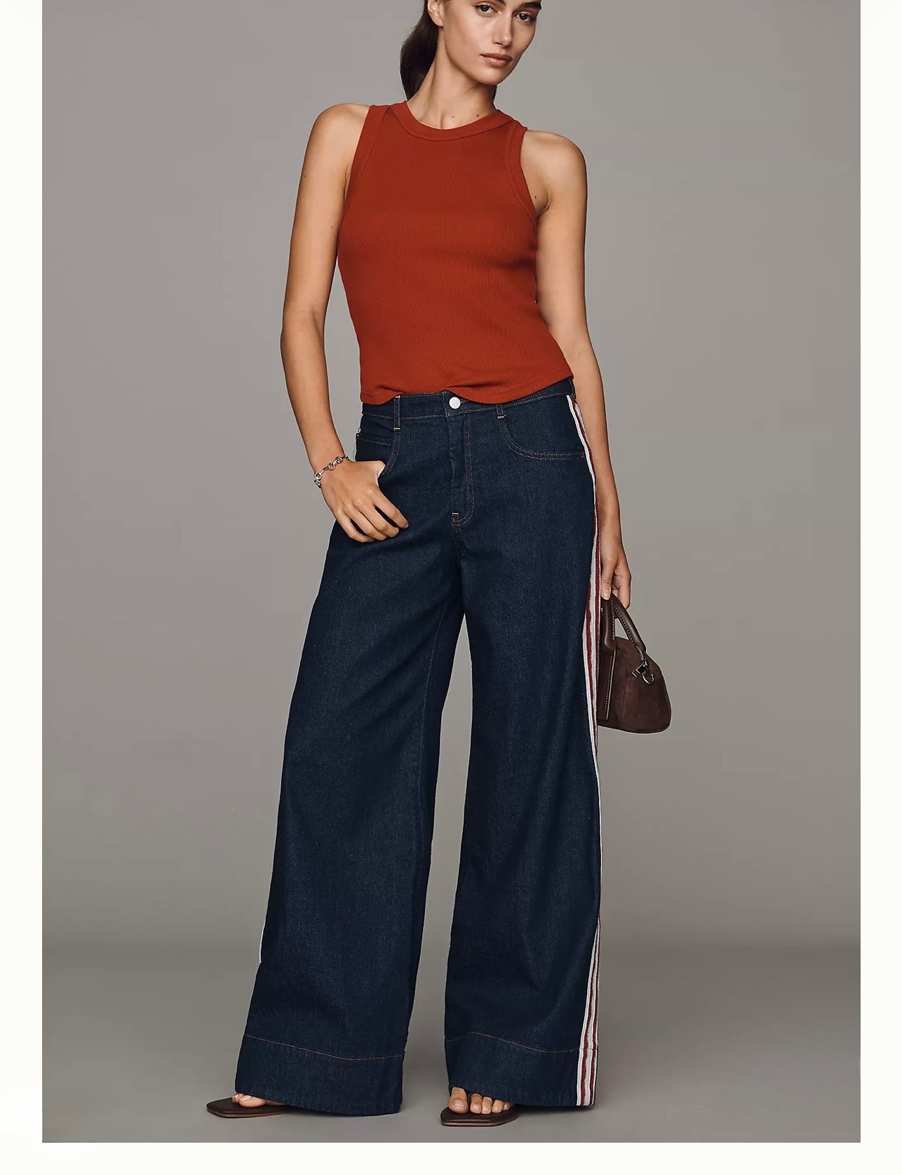 Love these sporty jeans with the side stripe, high waist, wide leg denim
Fall outfit

#LTKootd #LTKMidsize #LTKU