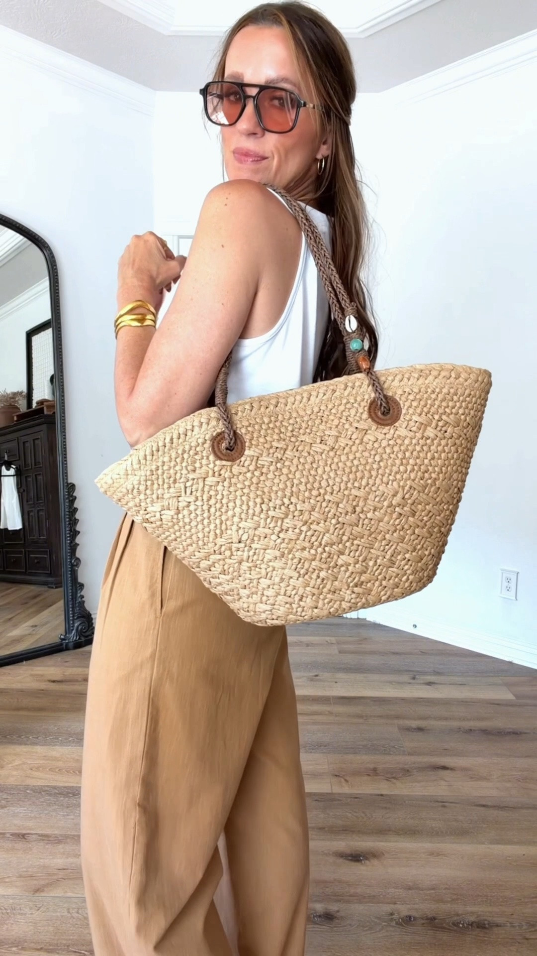 Flowy, lightweight fabrics. Earthy tones. Fun accessories. The easiest summer formula!

Sizing:
Tank-size up, in large
Pants-in small (roomy)

#LTKgrwm #LTKOver40 #LTKootd