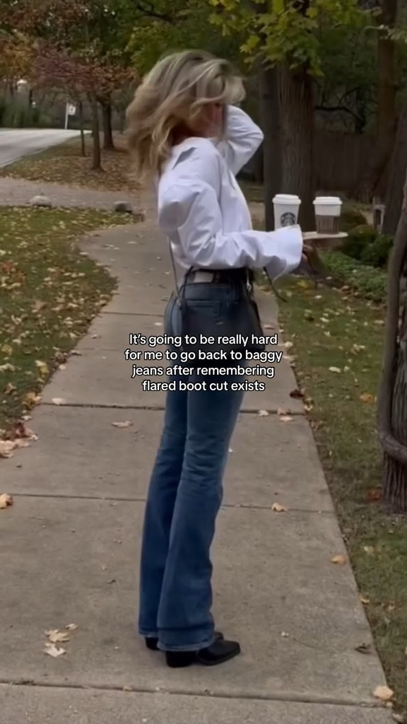 These really are the best jeans ever!!!



#LTKSeasonal #LTKStyleTip