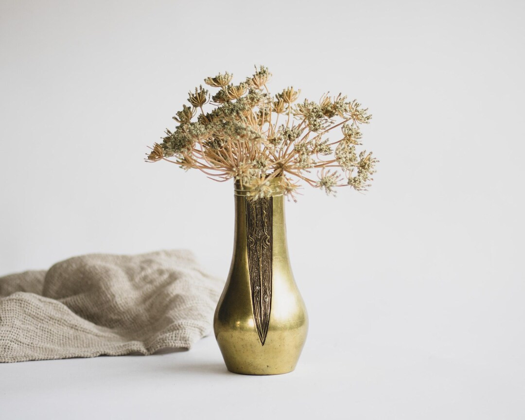 Small Vintage Brass Vase, Mid Century Brass Vase, Modern Farmhouse Shelf Styling Vase - Etsy | Etsy (US)