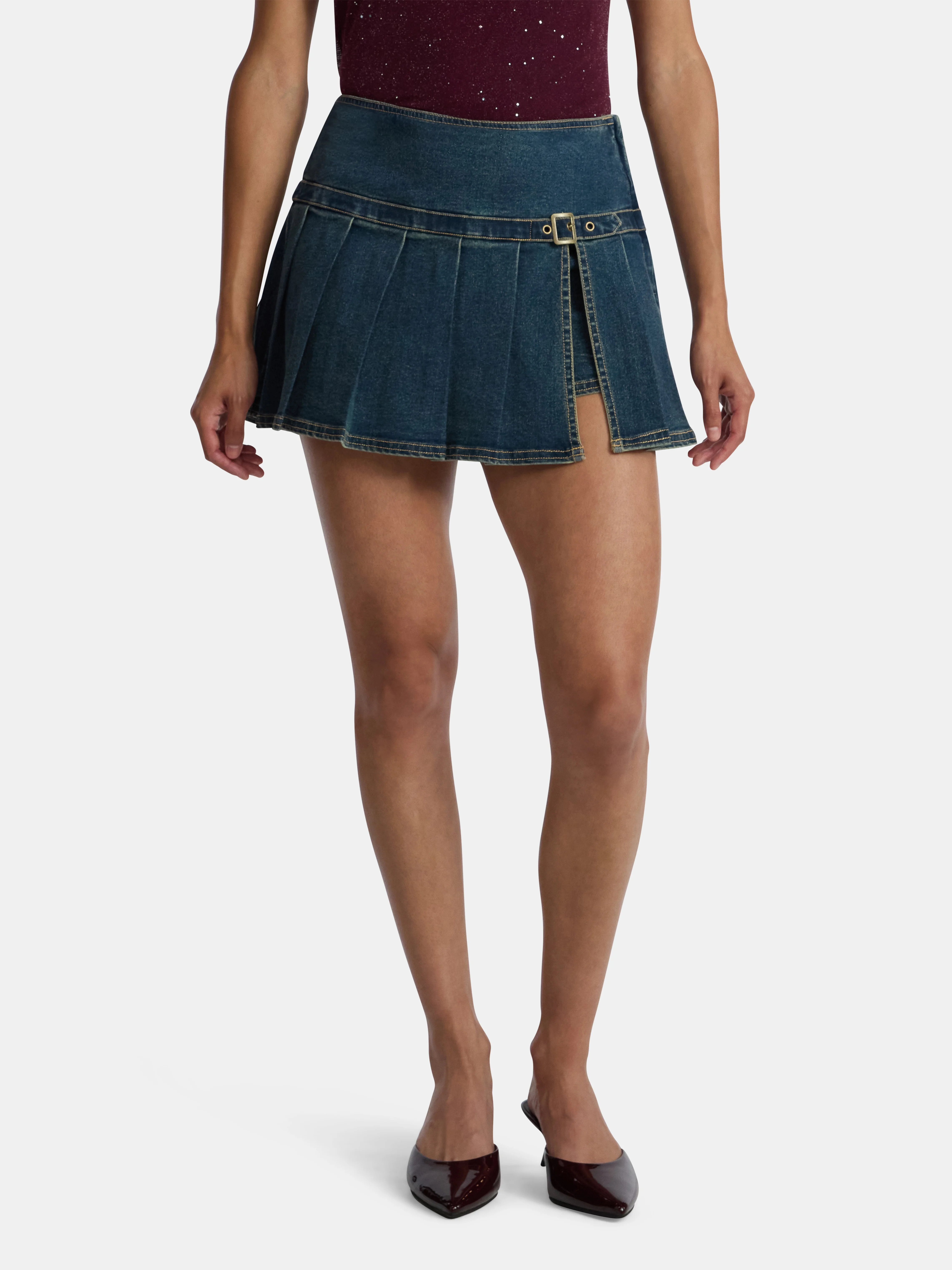 Madden NYC Women's Pleated Denim Mini Skort, Sizes XXS-XXL | Walmart (US)