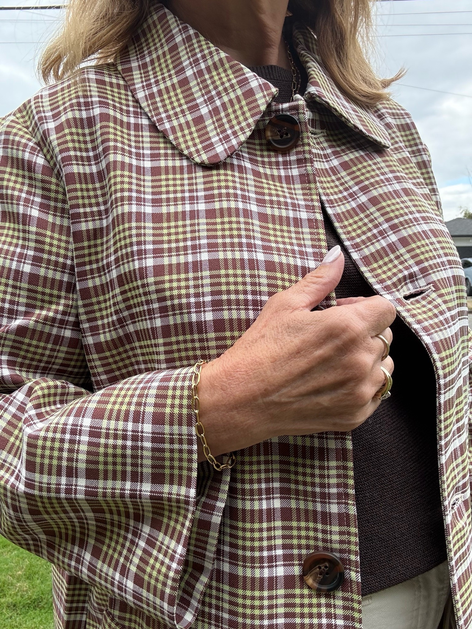 Close-up of Avara plaid coat. 
Fits tts.

#LTKOver40 #LTKPetite #LTKSeasonal