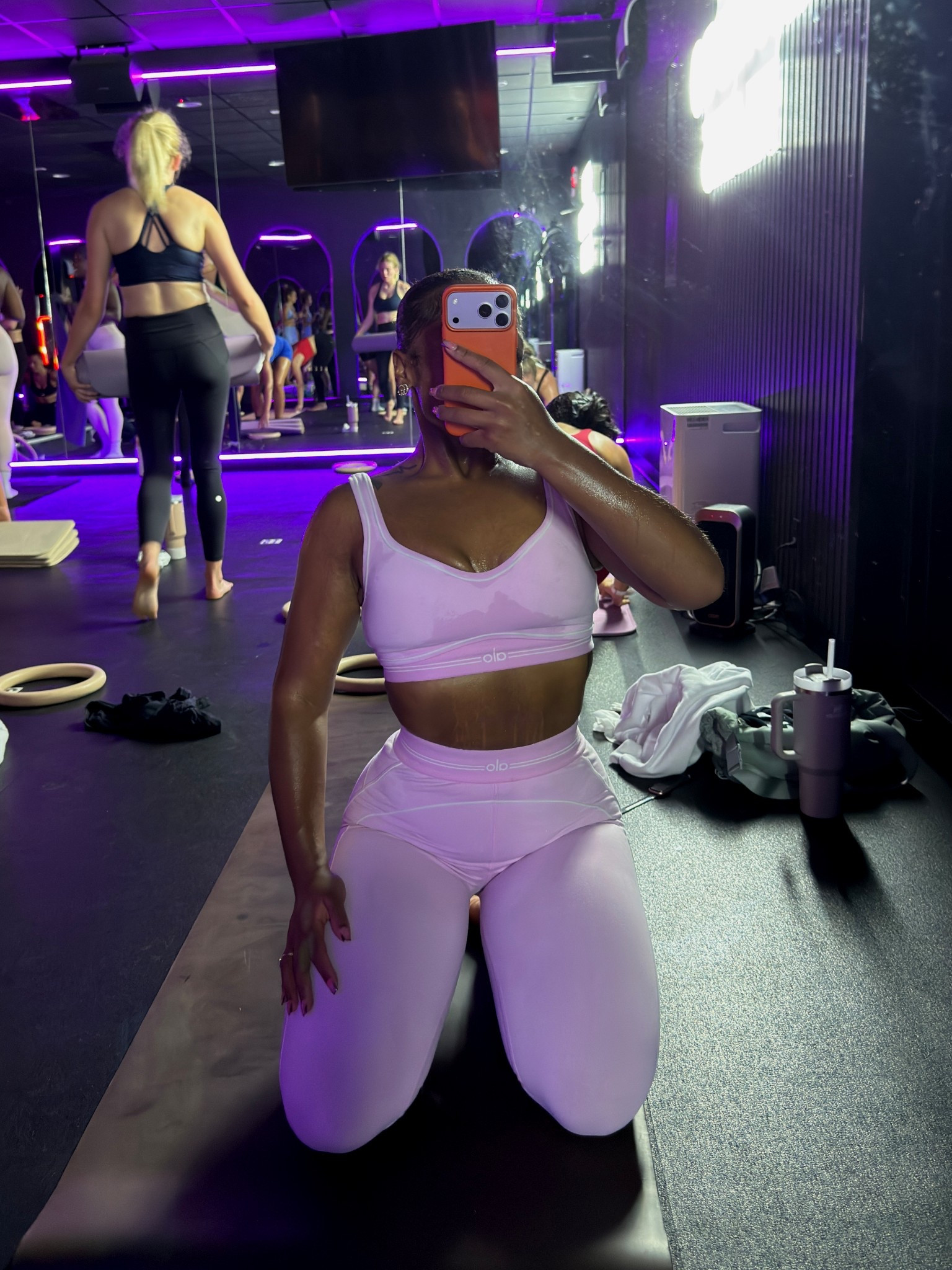 hot sculpt ootd! @Alo Yoga 

#LTKfitnessgoals #LTKActive #LTKootd