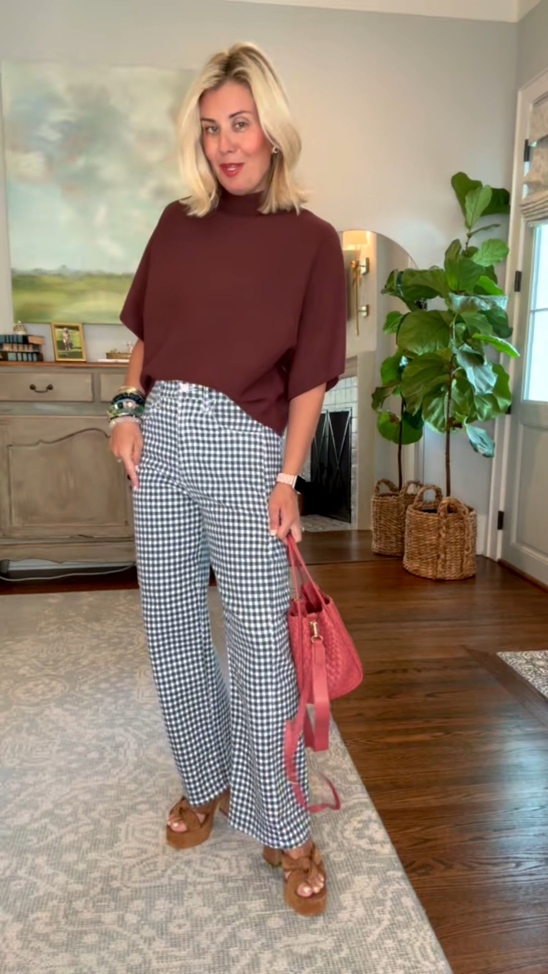 These pants….I’m loving them and these layering pieces… So so good! ￼
Tank - s/m
Top - small
Pants - 25
Heels - 8 tts

*code Catherine20 at Allie + Bess

#LTKdayinmylife #LTKootd #LTKmomlife