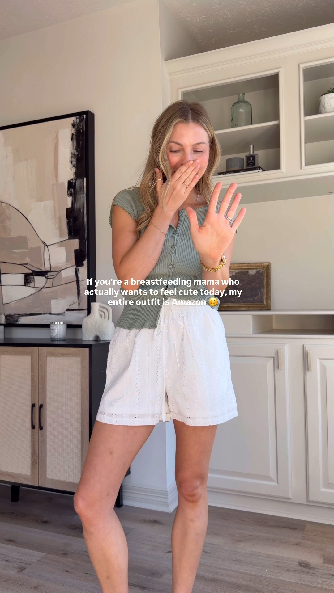 Comfy + put together mom outfit for spring | wearing M in green top and white shorts! 

 