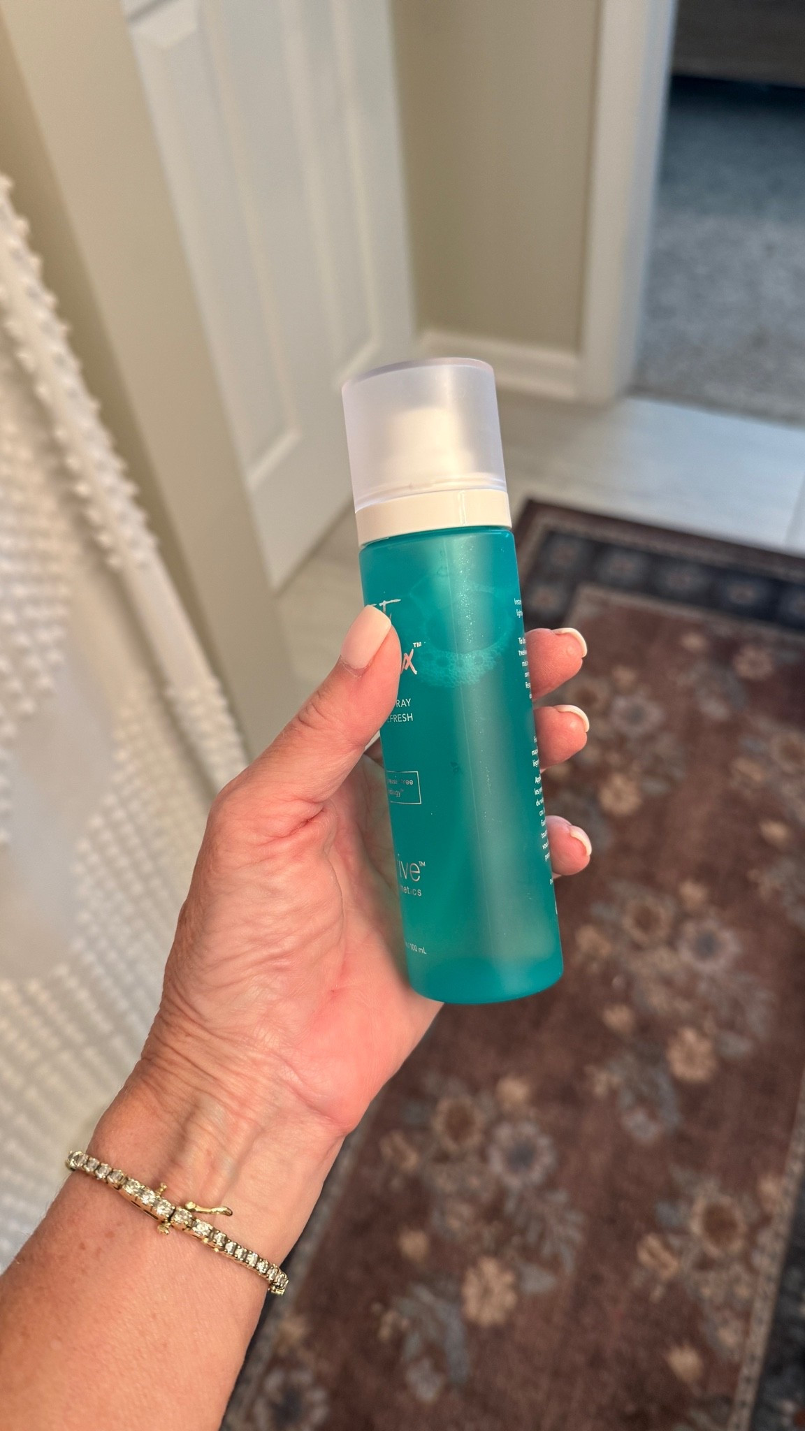This setting spray is legitimately so good. I’ve never used a product that kept my makeup in place. Linking some of my other favorite beauty products.

#LTKgrwm #LTKBeauty #LTKOver40