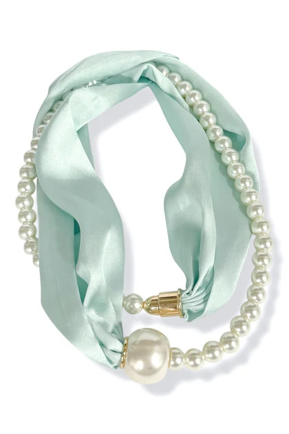When Time Comes Mint & Pearl Layered Scarf Necklace | The Willow Tree