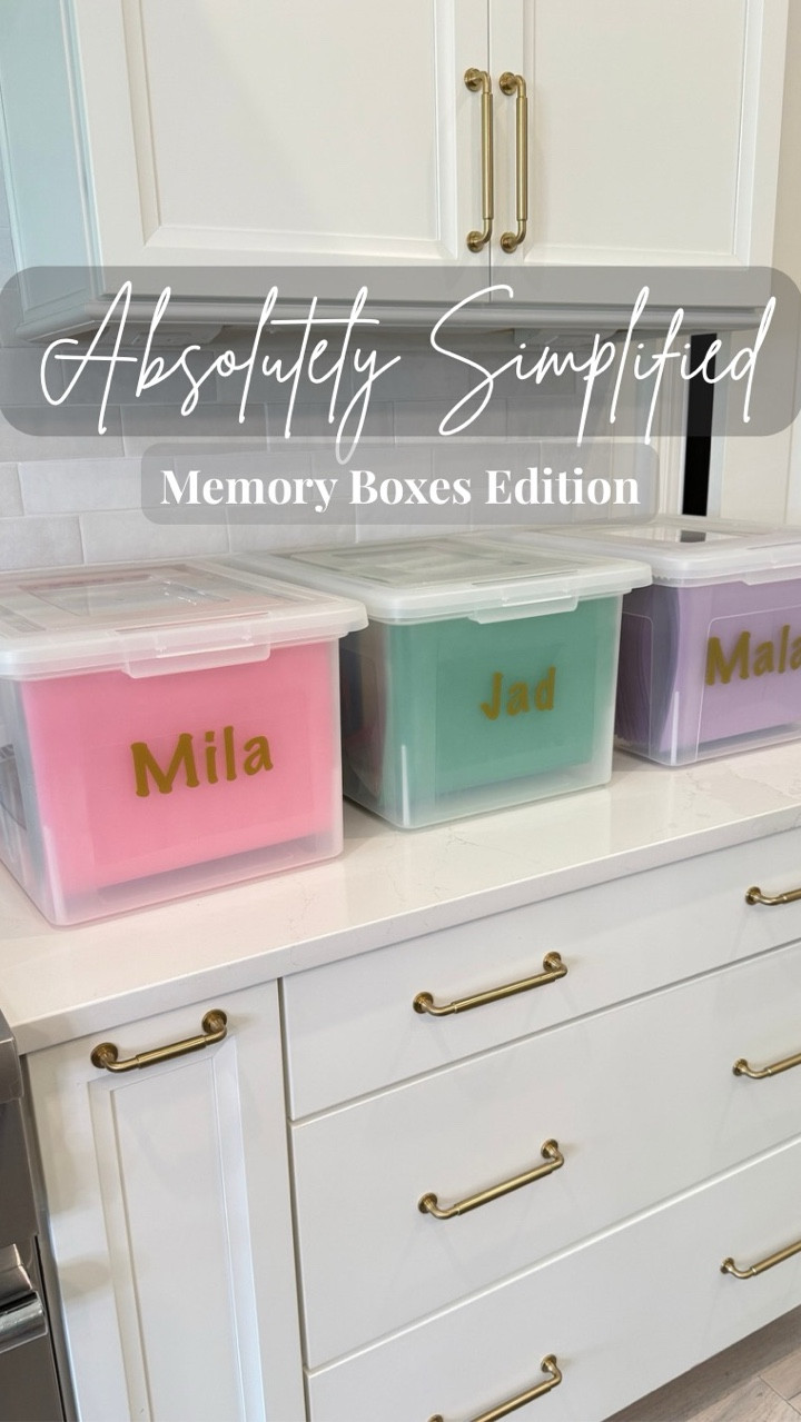 No need to trash 🗑️ all of your kid’s artwork 🎨…nor do you need to save it all! Name and date what you decide to save and into the memory box it goes 📥

#LTKHome #LTKKids #LTKFamily