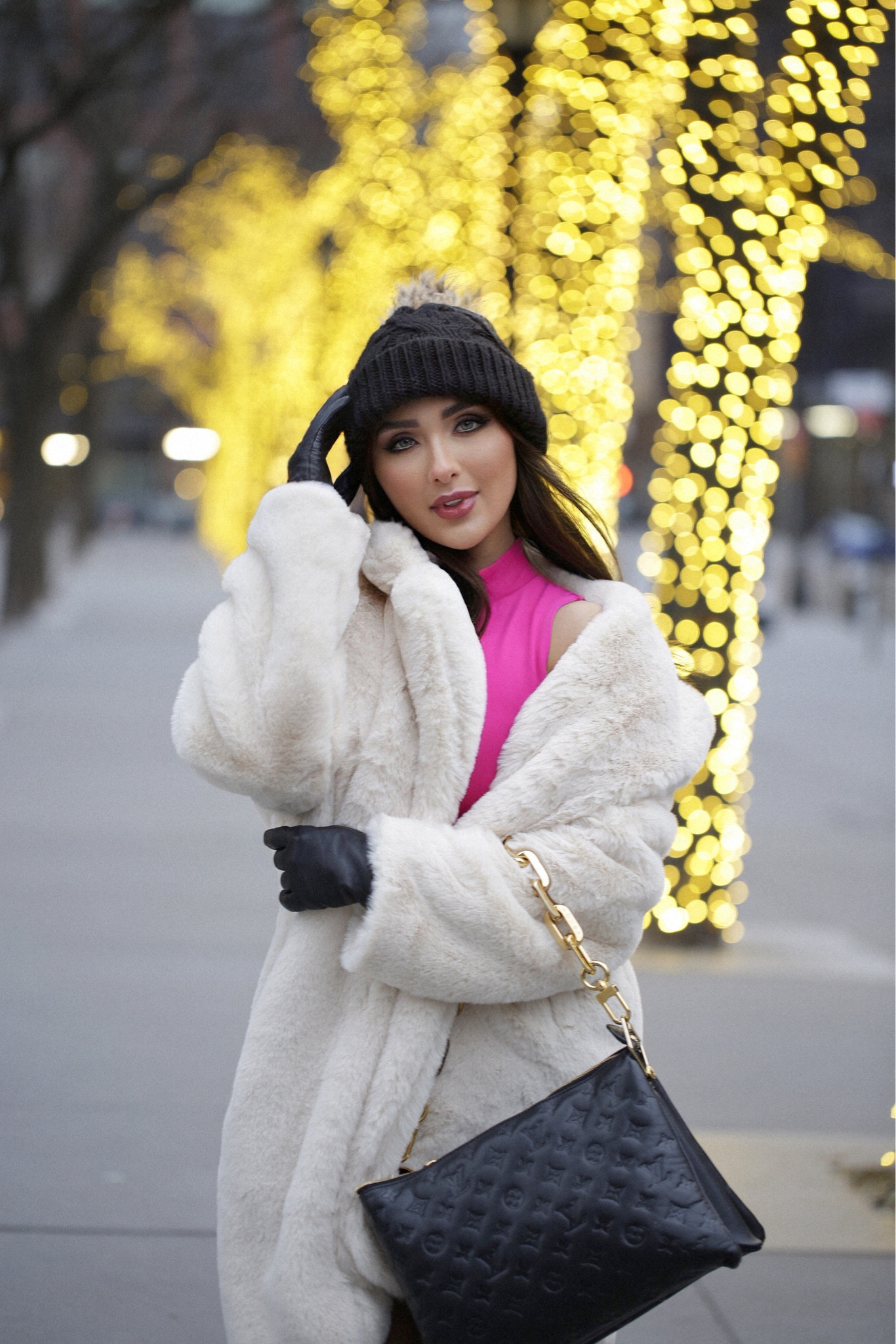 Winter in NYC ❄️

#LTKHoliday #LTKGiftGuide #LTKSeasonal