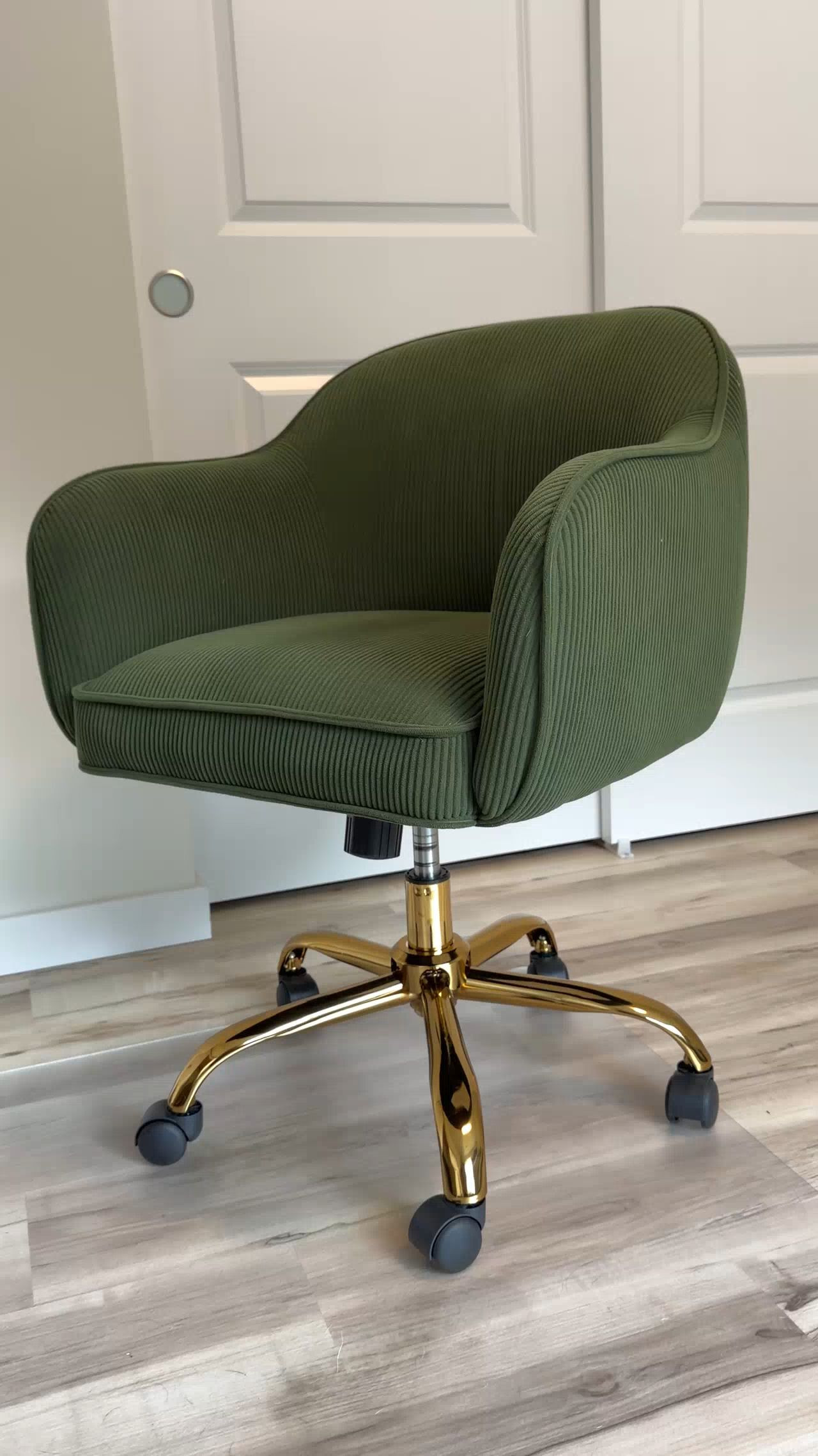 My favorite office chair is on sale during Way Days and I had to share it with you! This gorgeous green velvet swivel chair is so comfortable and the height adjustment makes it perfect for sitting at a desk for long periods of time. It fits beautifully at my white IKEA HEMNES desk and the green velvet color adds such a pretty and elevated touch to my office space. If you have been looking for a comfortable and stylish desk chair this is the one. Linking it below before the sale ends! @Wayfair 

 

#LTKSaleAlert #LTKHome