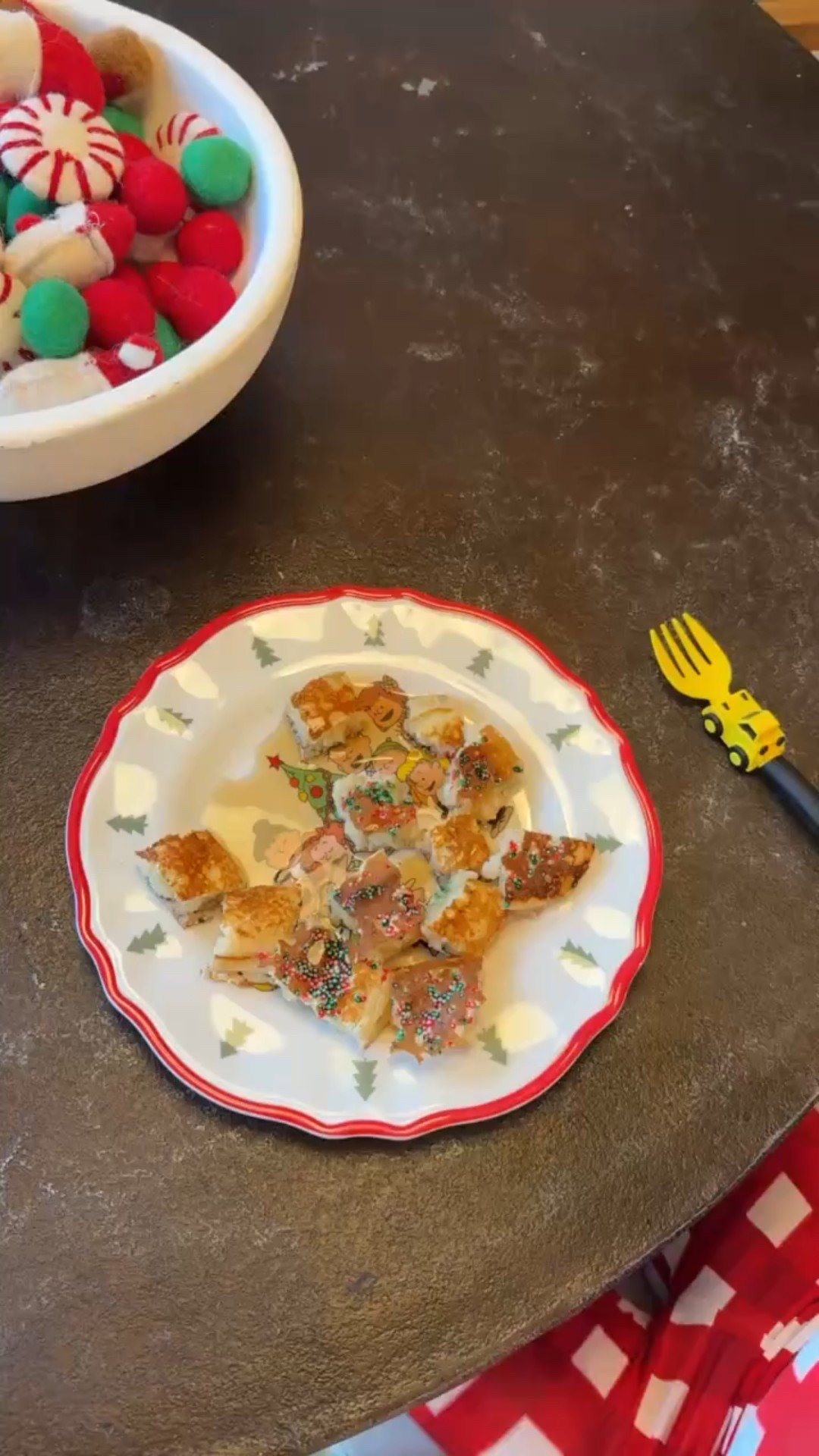 Christmas breakfast!!

christmas plates, kids christmas plates, kids sippy cups, kids utensils, boy mom, Grace White 

#LTKKids #LTKHoliday #LTKfoodie