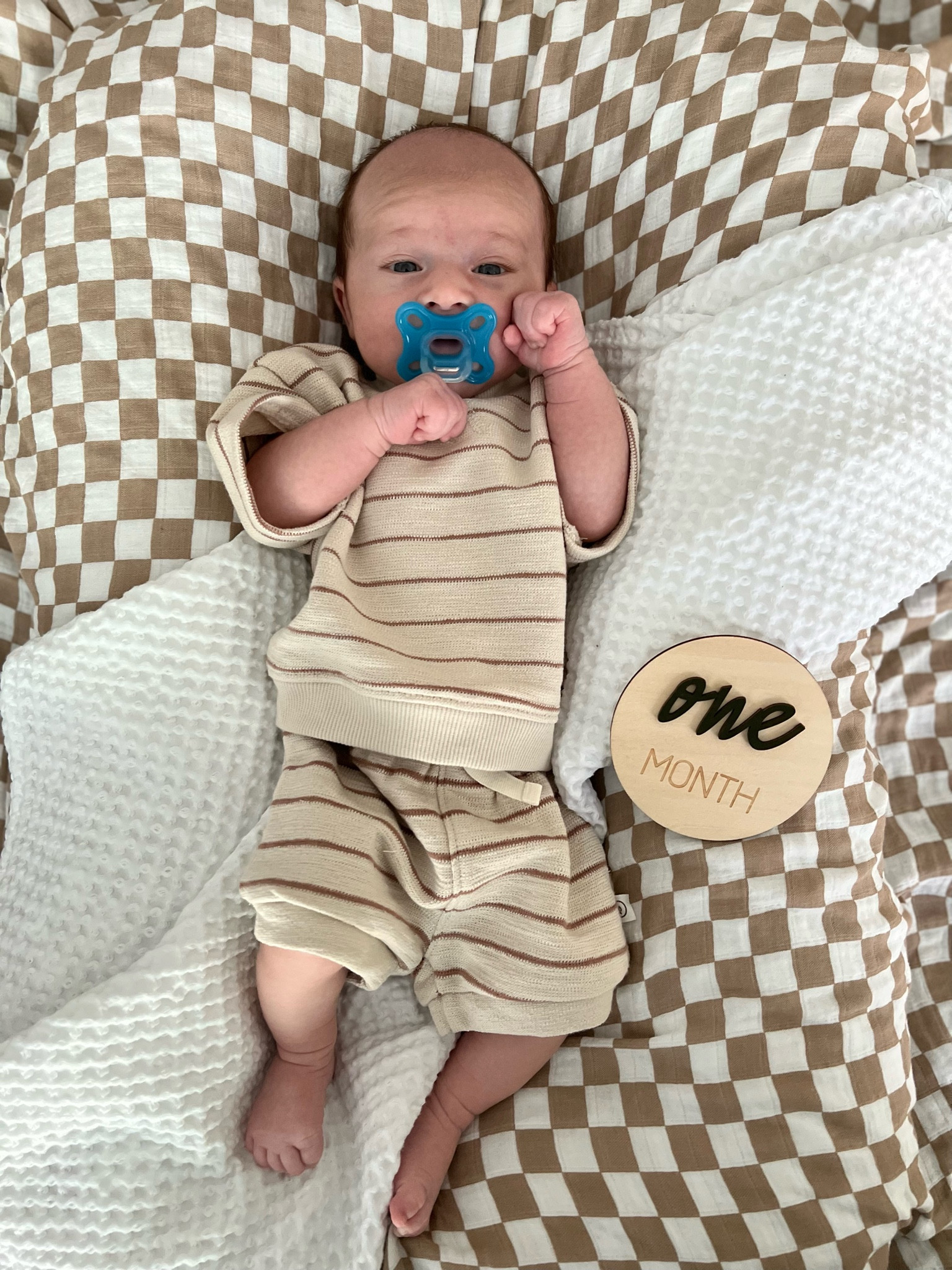 #babymilestone #onemonthold #onemonthpp #onemonthpostpartum #mikestonephoto #targetbaby #targetstyle #amazonbaby #swaddle #snuggleme

#LTKFamily #LTKBaby #LTKKids